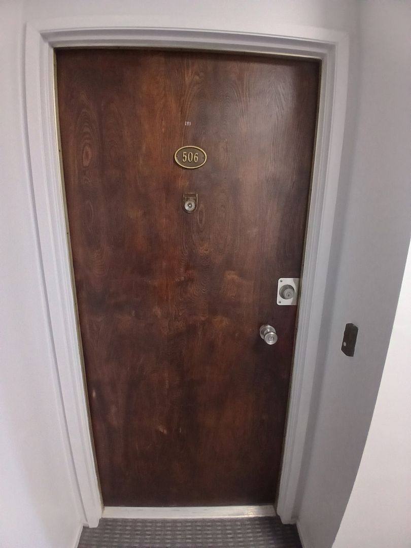 Apartment for rent at 215 Atlantic Ave, Long Beach, CA 90802