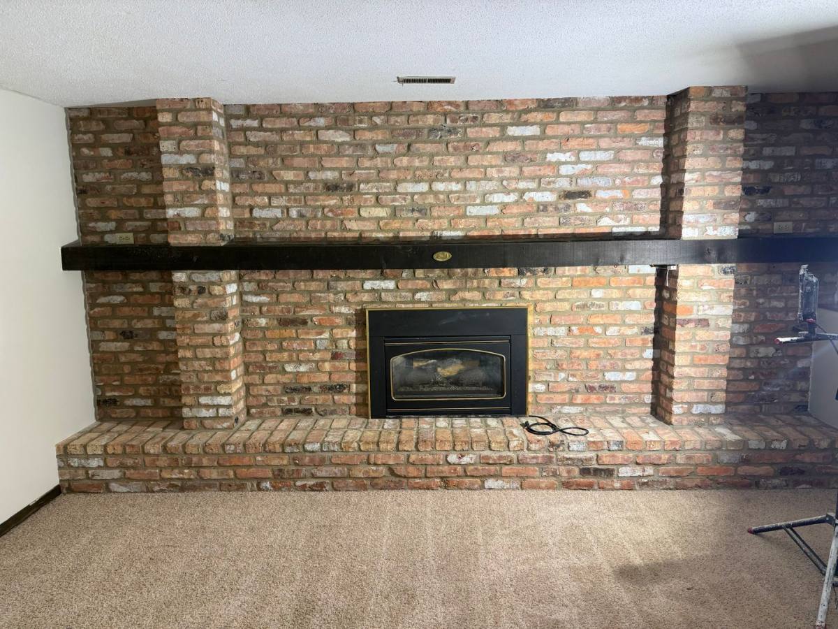 Townhouse for rent at 8201 W Park Hills Dr, Minneapolis, MN 55438