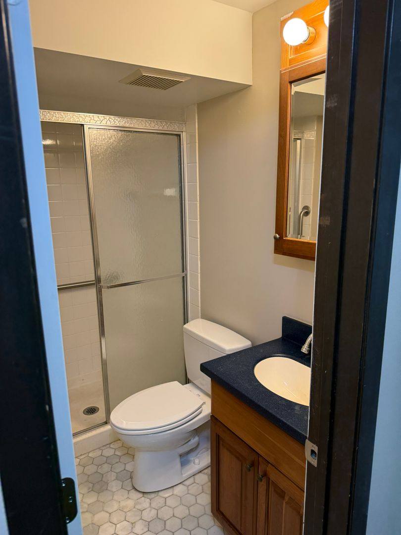 Townhouse for rent at 8201 W Park Hills Dr, Minneapolis, MN 55438