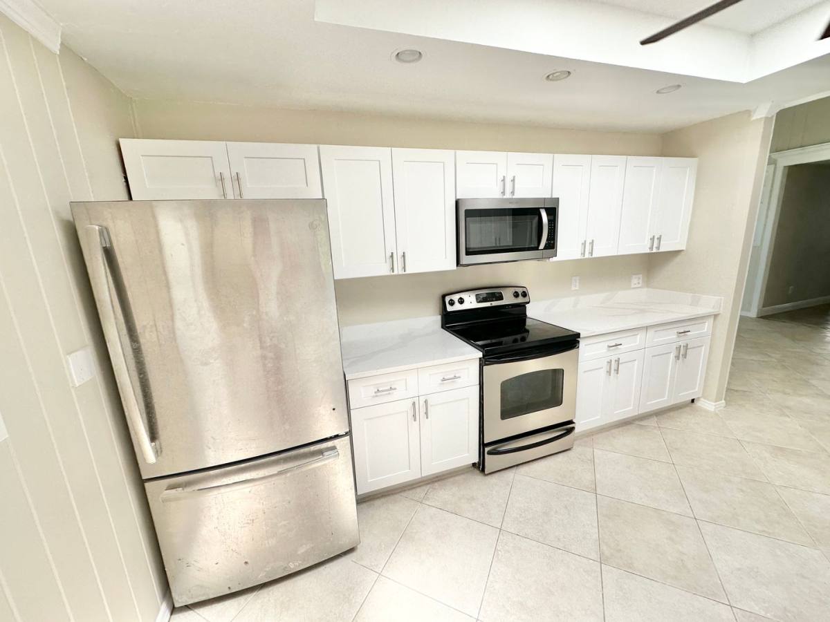 House for rent at 3140 Caledonia Ave, Naples, FL 34112