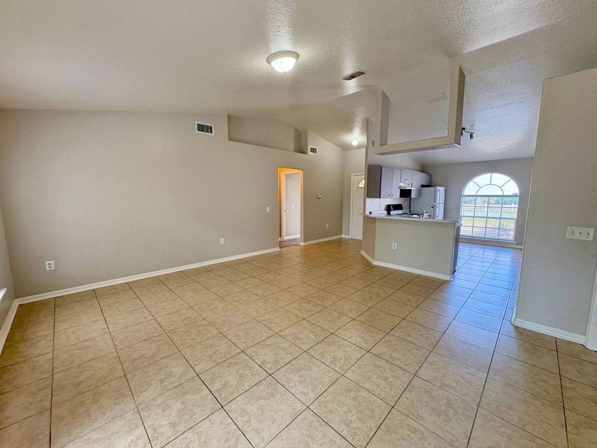 House for rent at 609 Tamarin Lane, Kissimmee, FL 34759