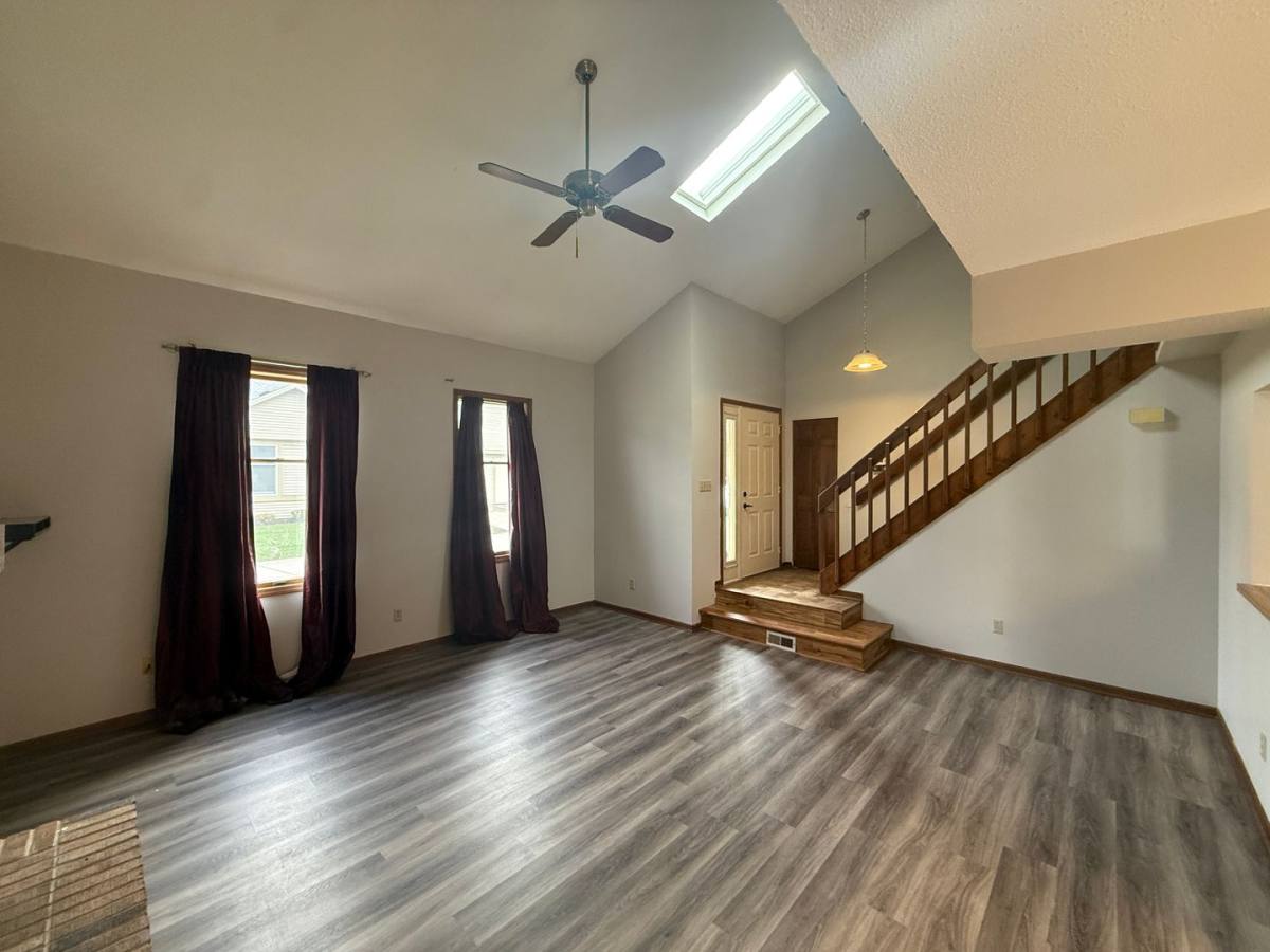 House for rent at 5123 Pinebrook Dr, Fort Wayne, IN 46804