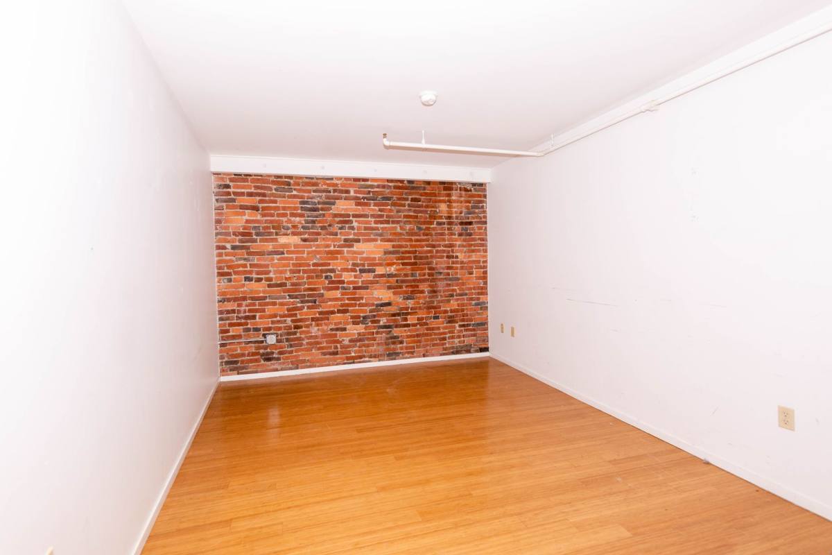 Condo for rent at 305 Church St, Nashville, TN 37201