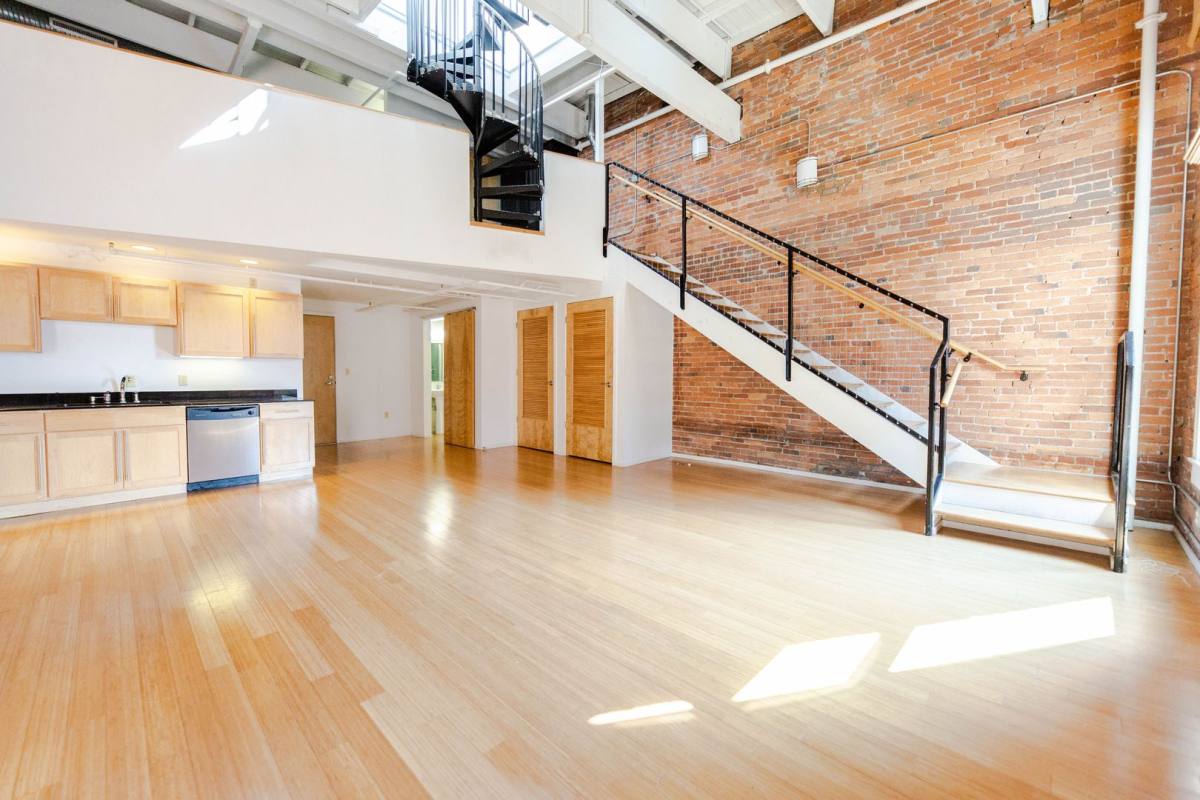 Condo for rent at 305 Church St, Nashville, TN 37201