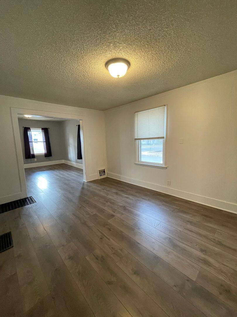 House for rent at 896 W 5th, Emporia, KS 66801