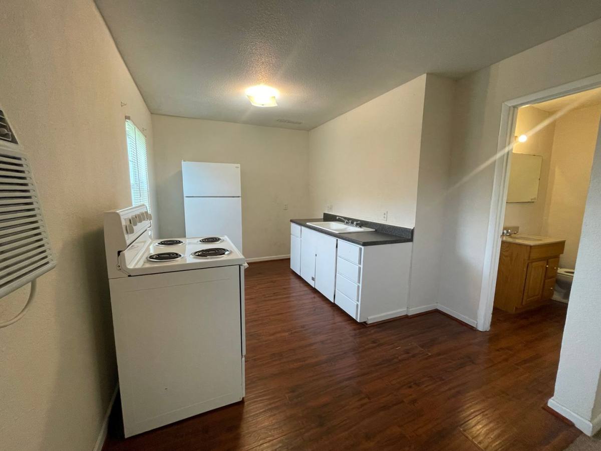 Apartment for rent at 620 Grand Ave, Abilene, TX 79605