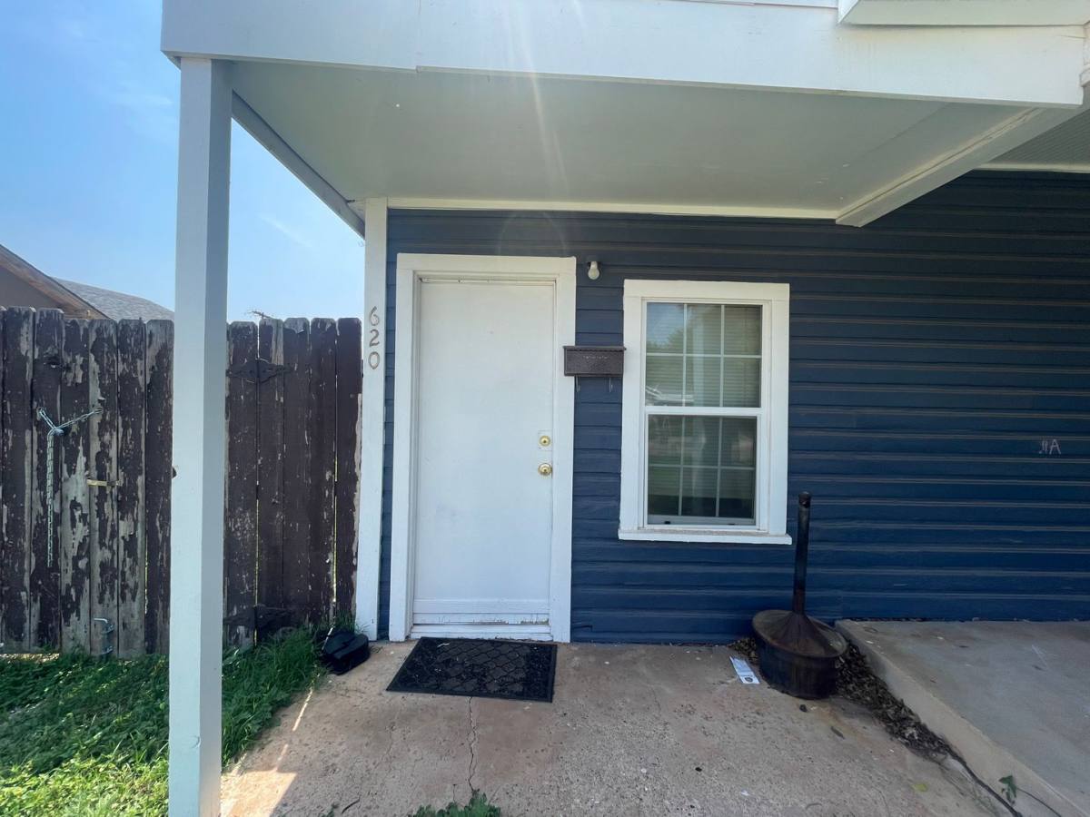 Apartment for rent at 620 Grand Ave, Abilene, TX 79605