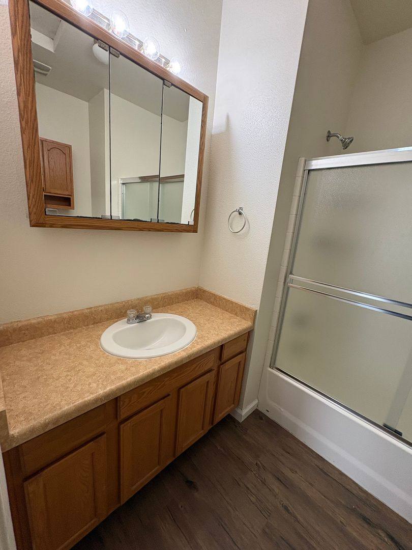 Apartment for rent at 1311-1323 S Crowe St, Visalia, CA 93277