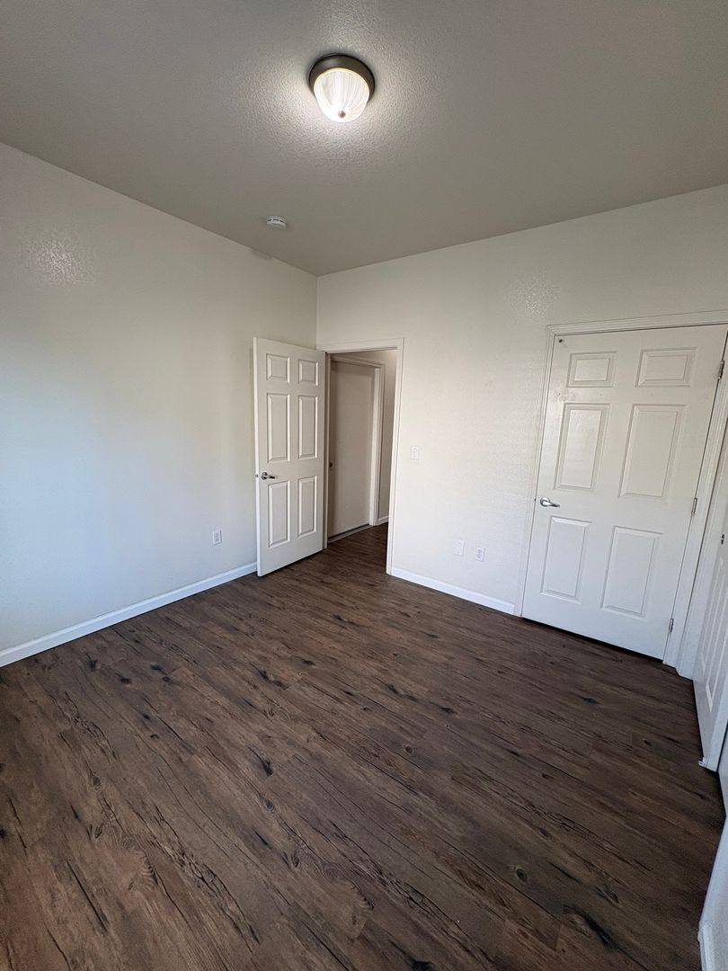 Apartment for rent at 1311-1323 S Crowe St, Visalia, CA 93277