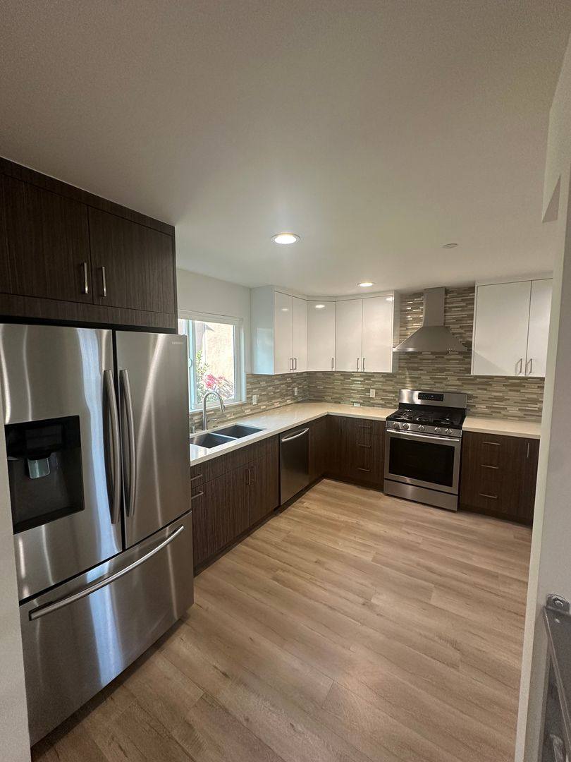 Townhouse for rent at 16561 Vine Terrace, Van Nuys, CA 91406