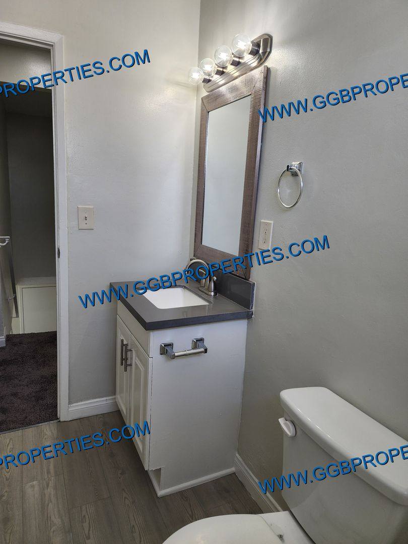 Apartment for rent at 12721-12729 Kalnor Ave, Norwalk, CA 90650