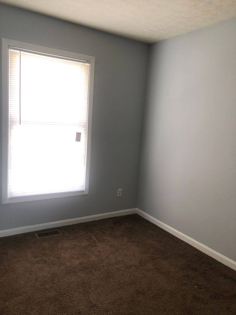 Apartment for rent at 2729 W Chestnut St #KEY, Louisville, KY 40211