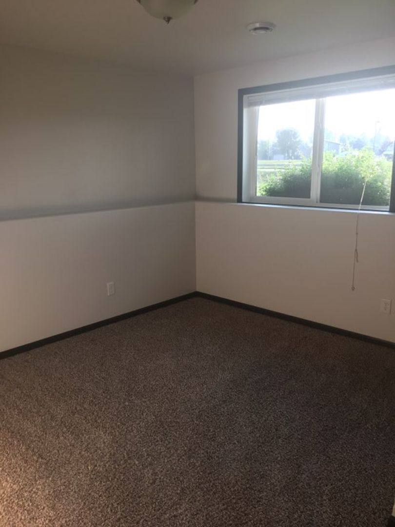 House for rent at 3114 27th St S, Moorhead, MN 56560