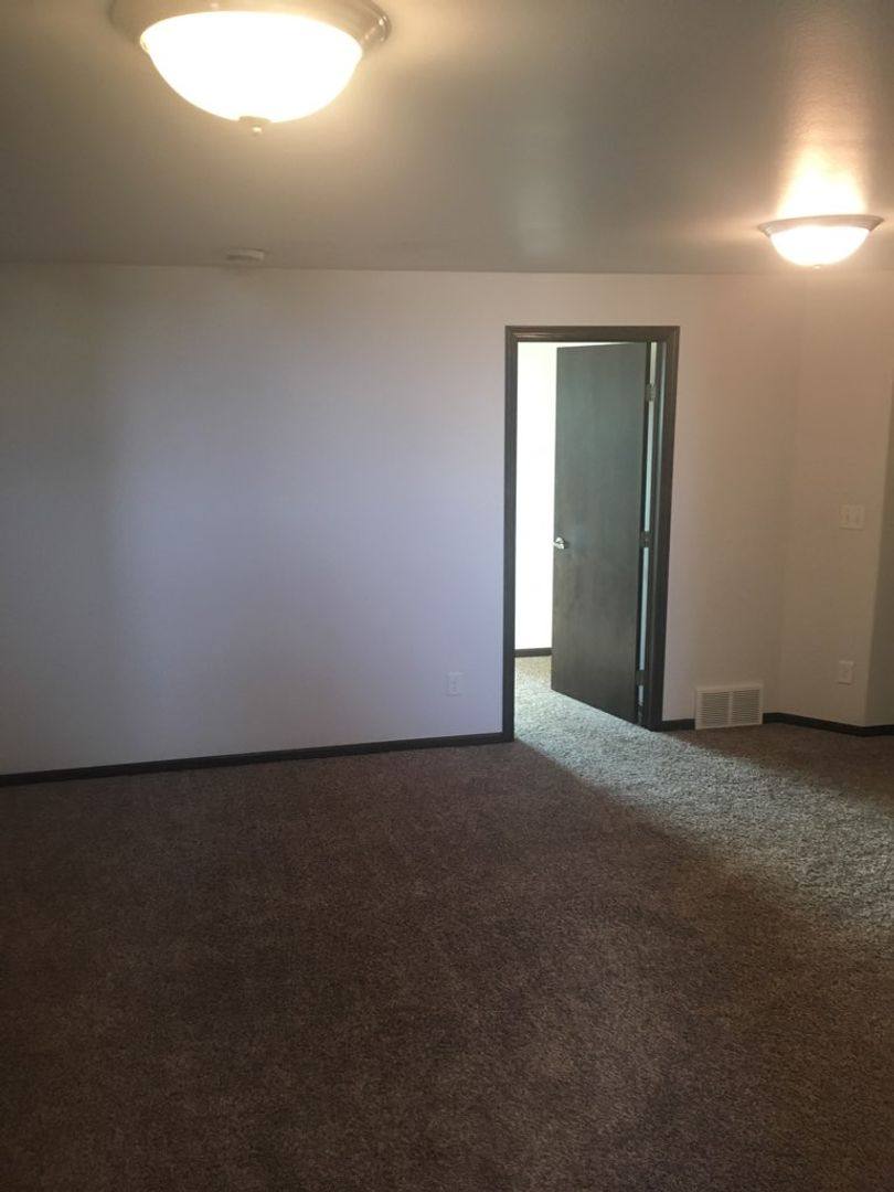 House for rent at 3114 27th St S, Moorhead, MN 56560