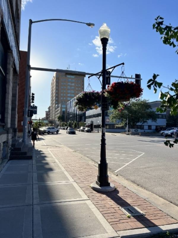 Apartment for rent at 301 E 2nd St, Davenport, IA 52803
