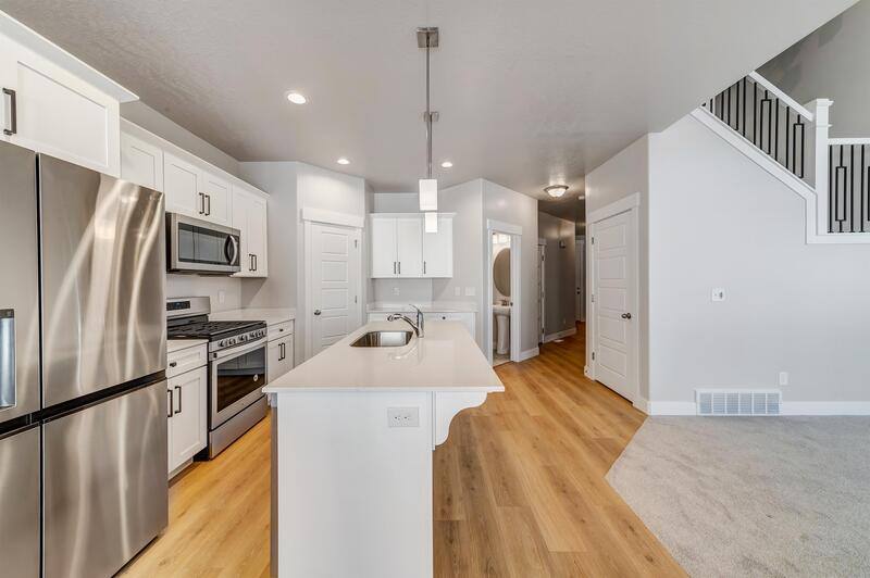 Townhouse for rent at 4165 W 2010 N, Lehi, UT 84043