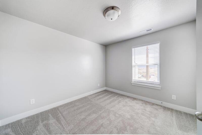House for rent at 16168 S Truss Blvd, Riverton, UT 84065