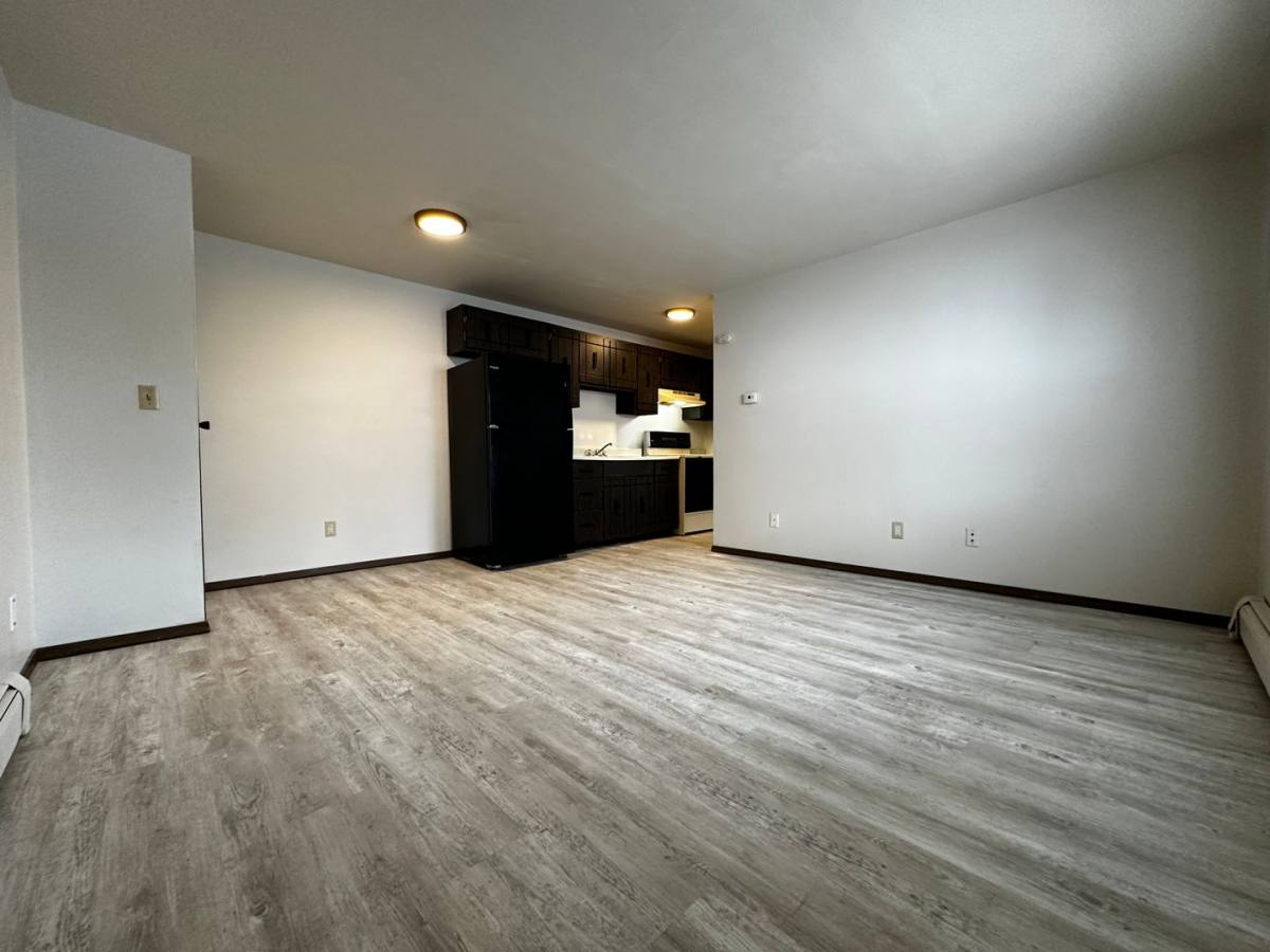 Apartment for rent at 1052 Winter Lane, Green Bay, WI 54302