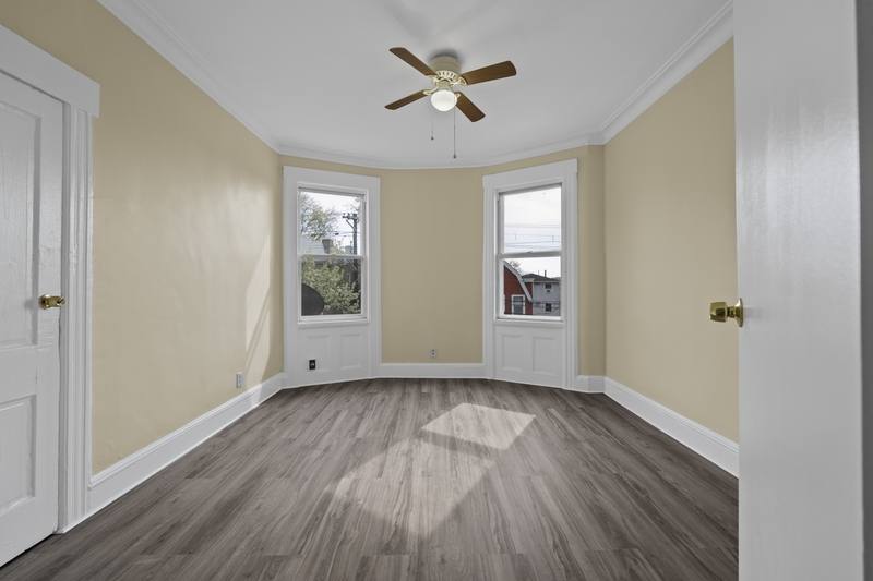Apartment for rent at 292 Claremont Ave, Jersey City, NJ 07305