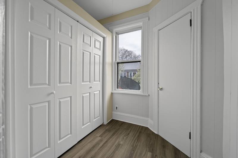 Apartment for rent at 292 Claremont Ave, Jersey City, NJ 07305