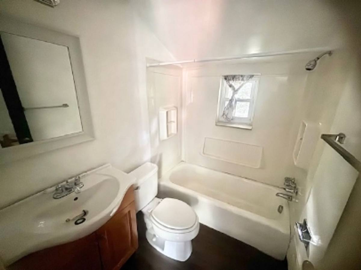 Apartment for rent at 2020 Lindsay Rd, Pittsburgh, PA 15221