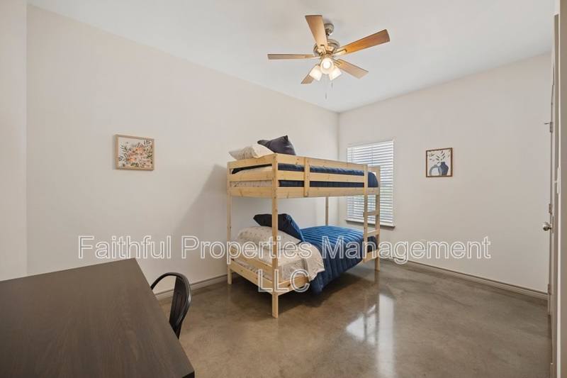 Apartment for rent at 10071 Shadow Wood Circle, Whitehouse, TX 75791