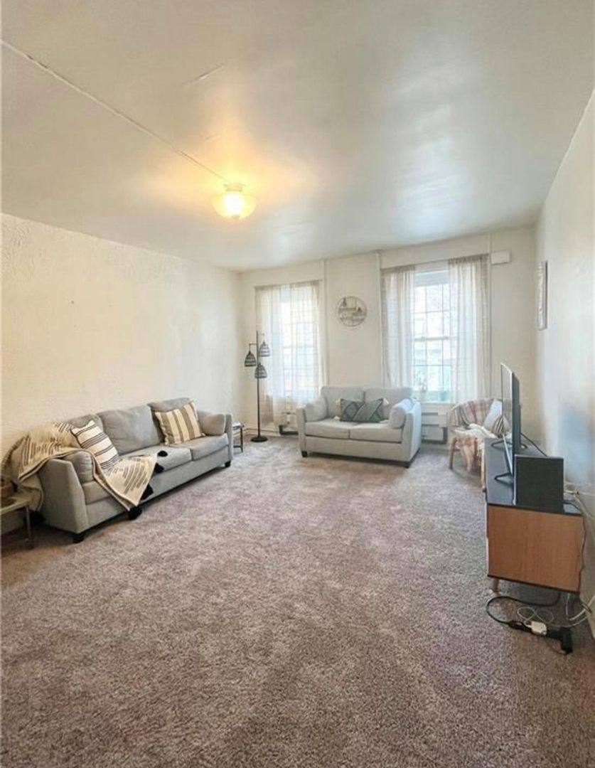 House for rent at 224 N 7th St, Allentown, PA 18102