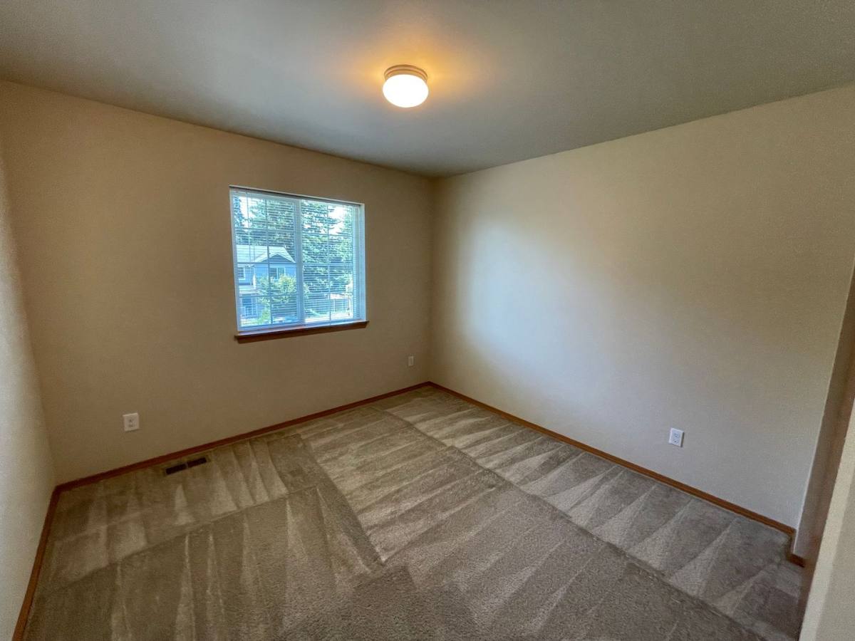 House for rent at 105 Albion St, Coupeville, WA 98239