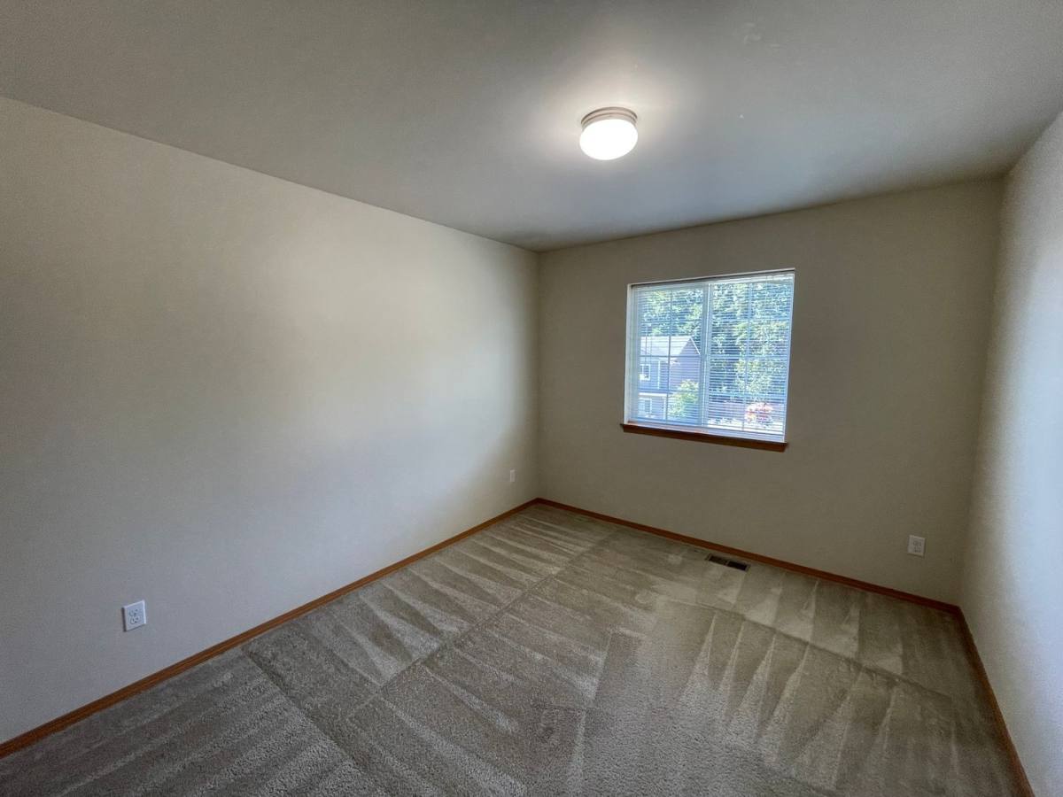 House for rent at 105 Albion St, Coupeville, WA 98239