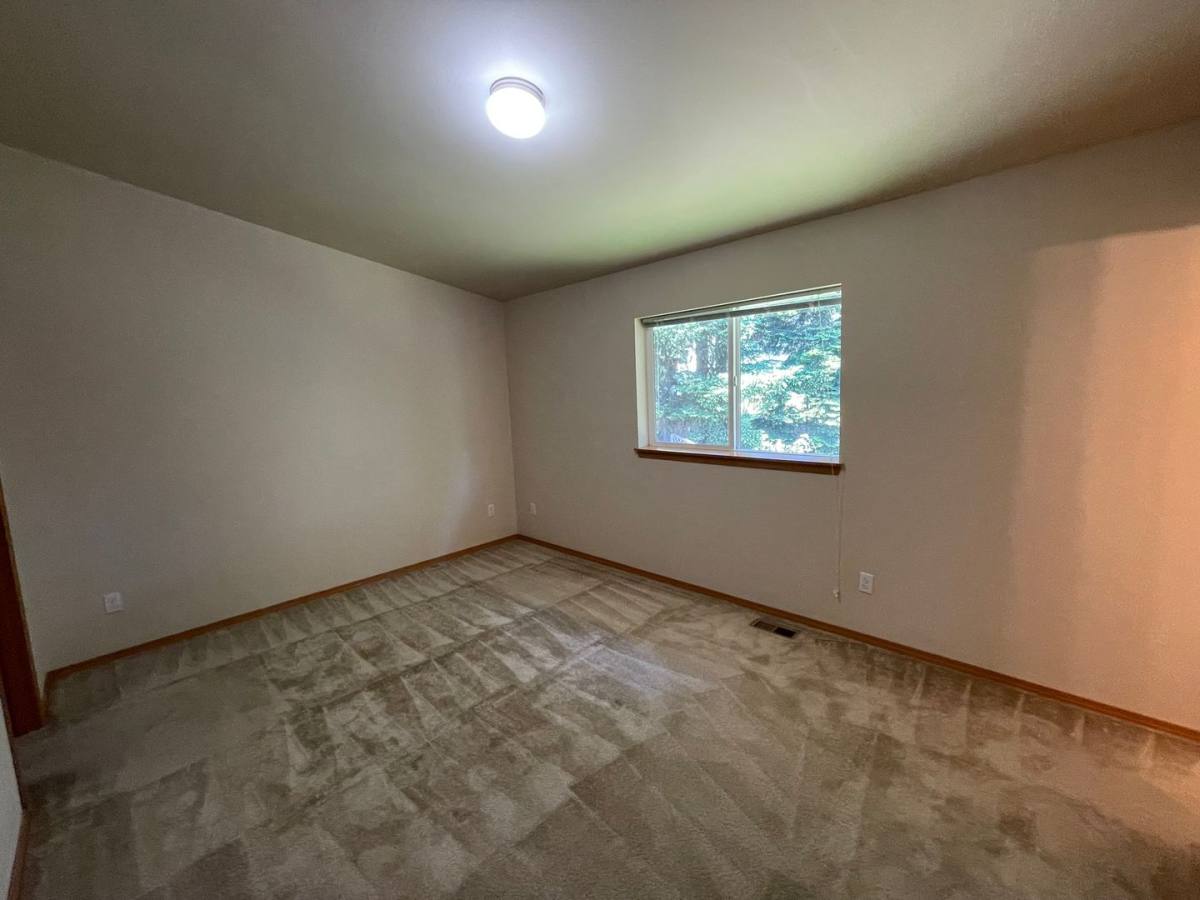 House for rent at 105 Albion St, Coupeville, WA 98239