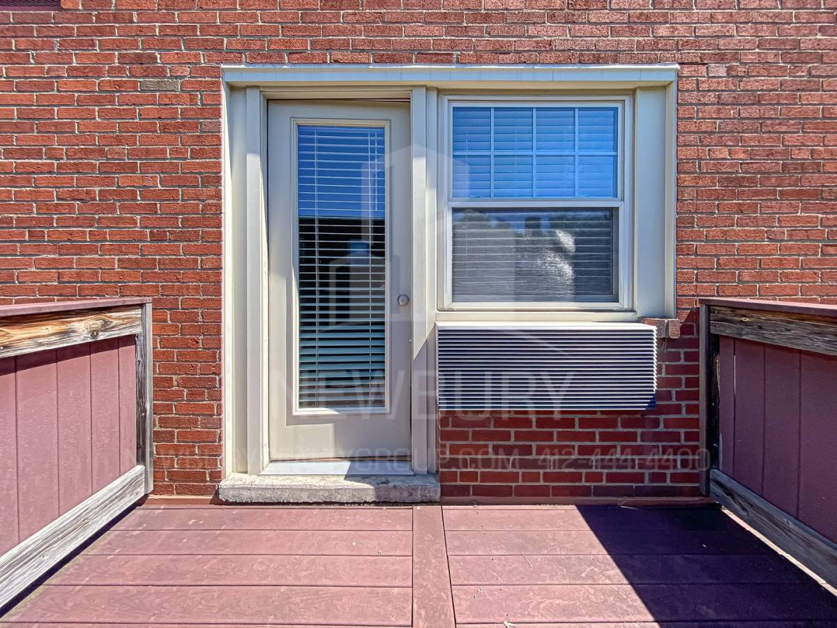 Apartment for rent at 102 W Steuben St, Pittsburgh, PA 15205