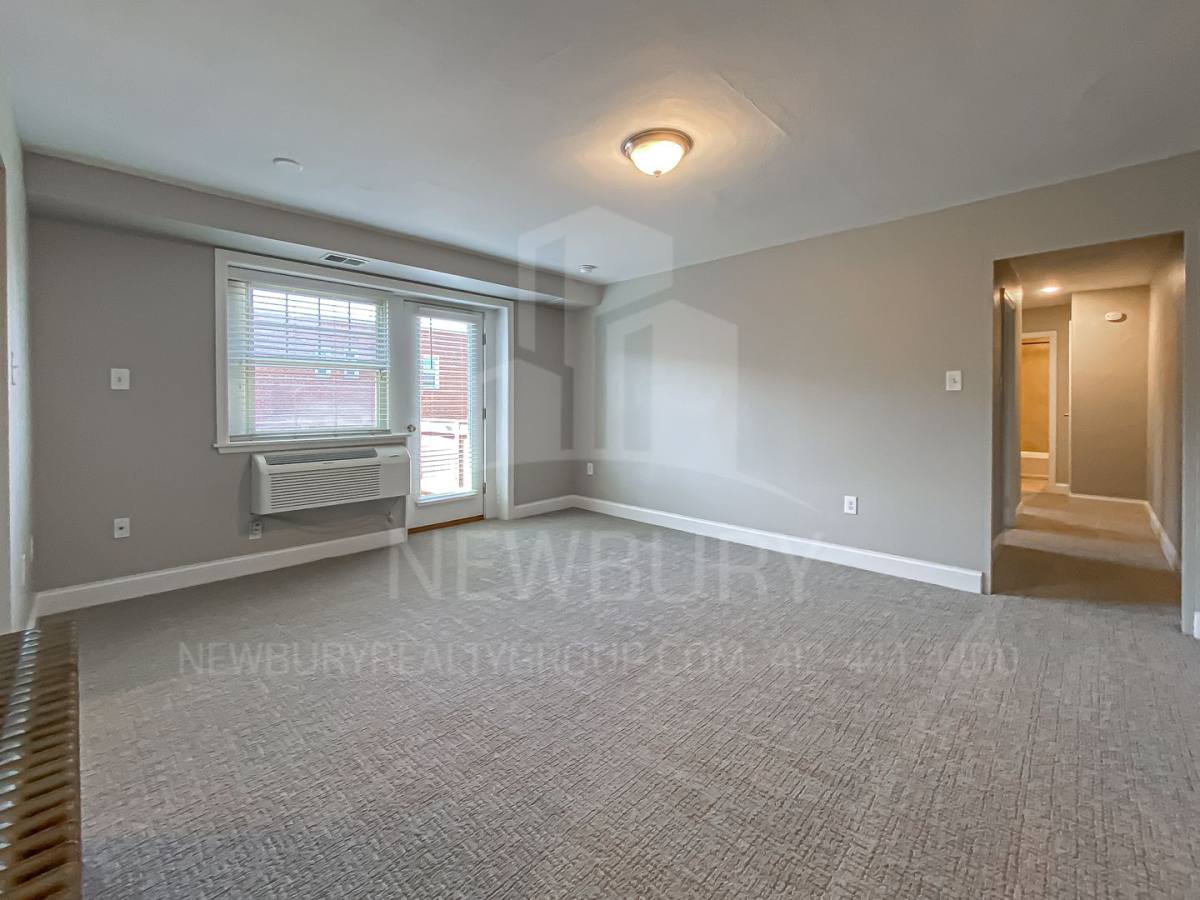 Apartment for rent at 102 W Steuben St, Pittsburgh, PA 15205