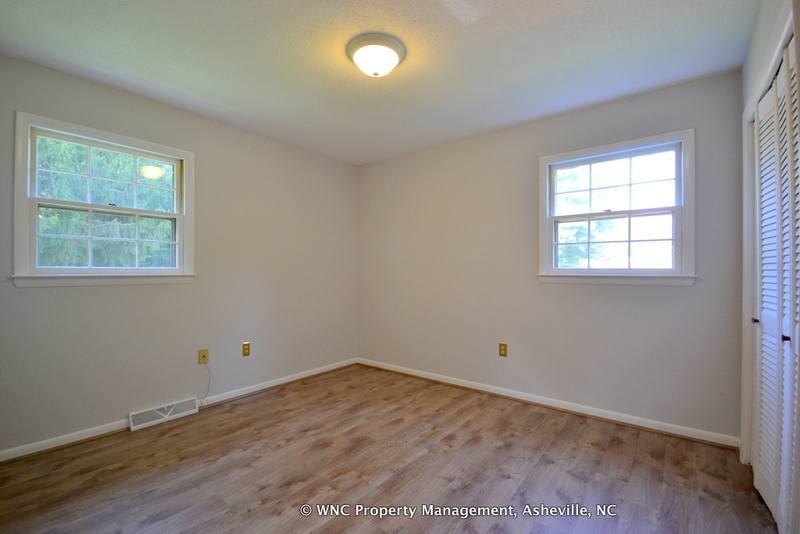 House for rent at 53 Tipperary Dr, Asheville, NC 28806