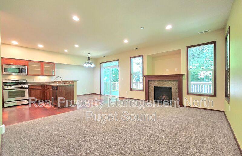 Townhouse for rent at 1145 215th Place SE, Bothell, WA 98021