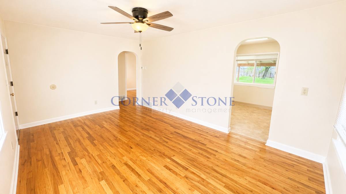 House for rent at 236 Shoshone Ave, Nampa, ID 83686