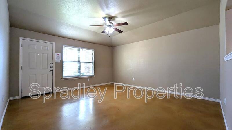 Apartment for rent at 1574 Brady Way, Belton, TX 76513