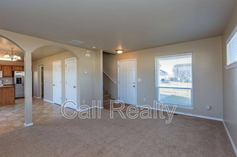 House for rent at 1814 N Arcade, Greenacres, WA 99016