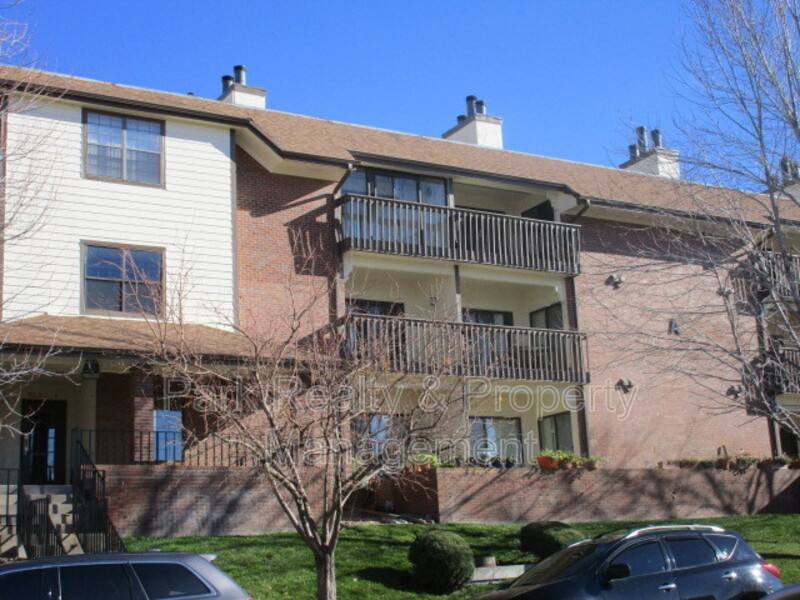 Condo for rent at 13950 E Oxford Place #A316, Aurora, CO 80014