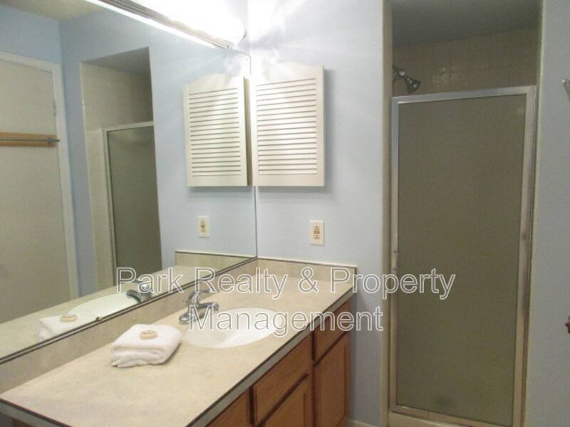 Condo for rent at 13950 E Oxford Place #A316, Aurora, CO 80014