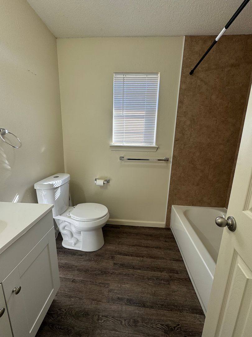 Apartment for rent at 2700 Rudy Rd, Van Buren, AR 72956