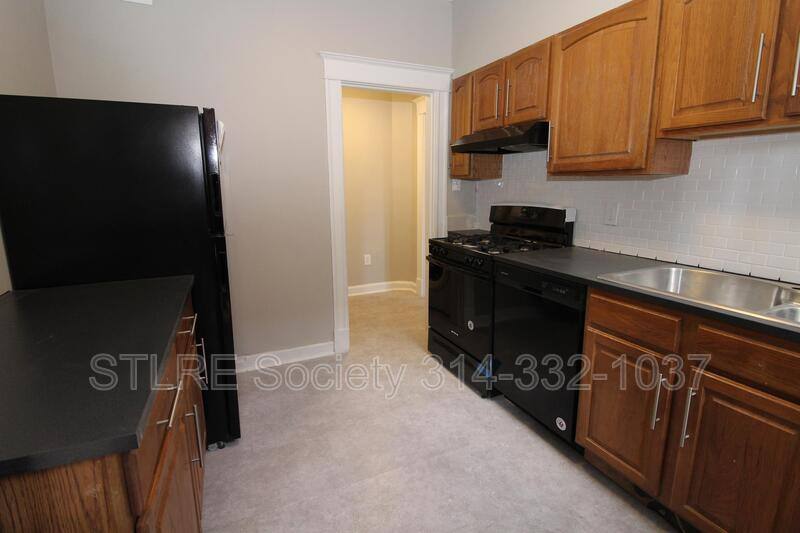 Apartment for rent at 2606 Louisiana Ave #2N, Saint Louis, MO 63118