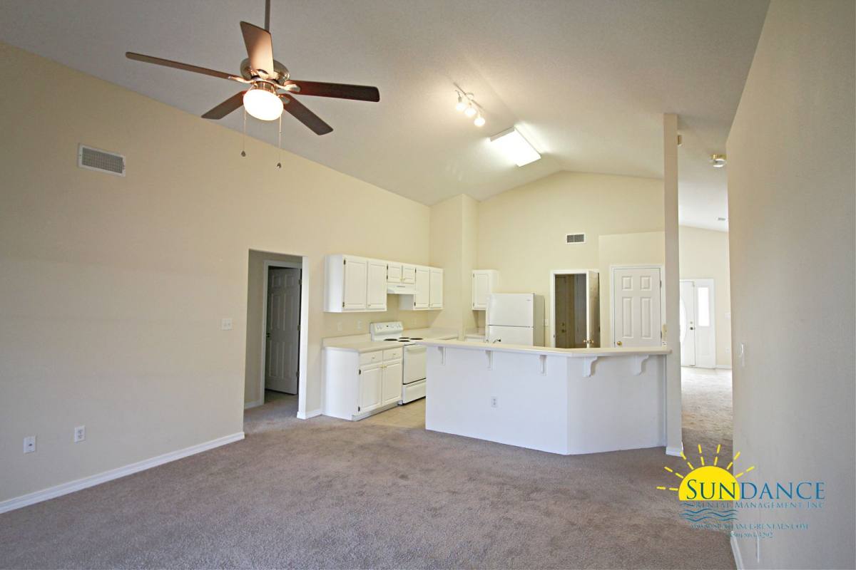 House for rent at 405 Pristine Water Lane, Mary Esther, FL 32569
