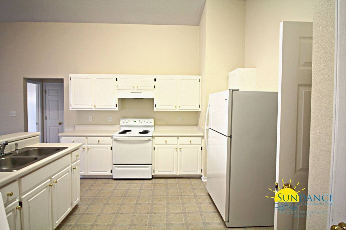 House for rent at 405 Pristine Water Lane, Mary Esther, FL 32569