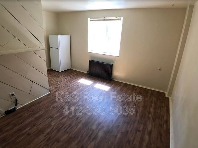 Apartment for rent at 115 Mount Lebanon Blvd #1, Pittsburgh, PA 15228