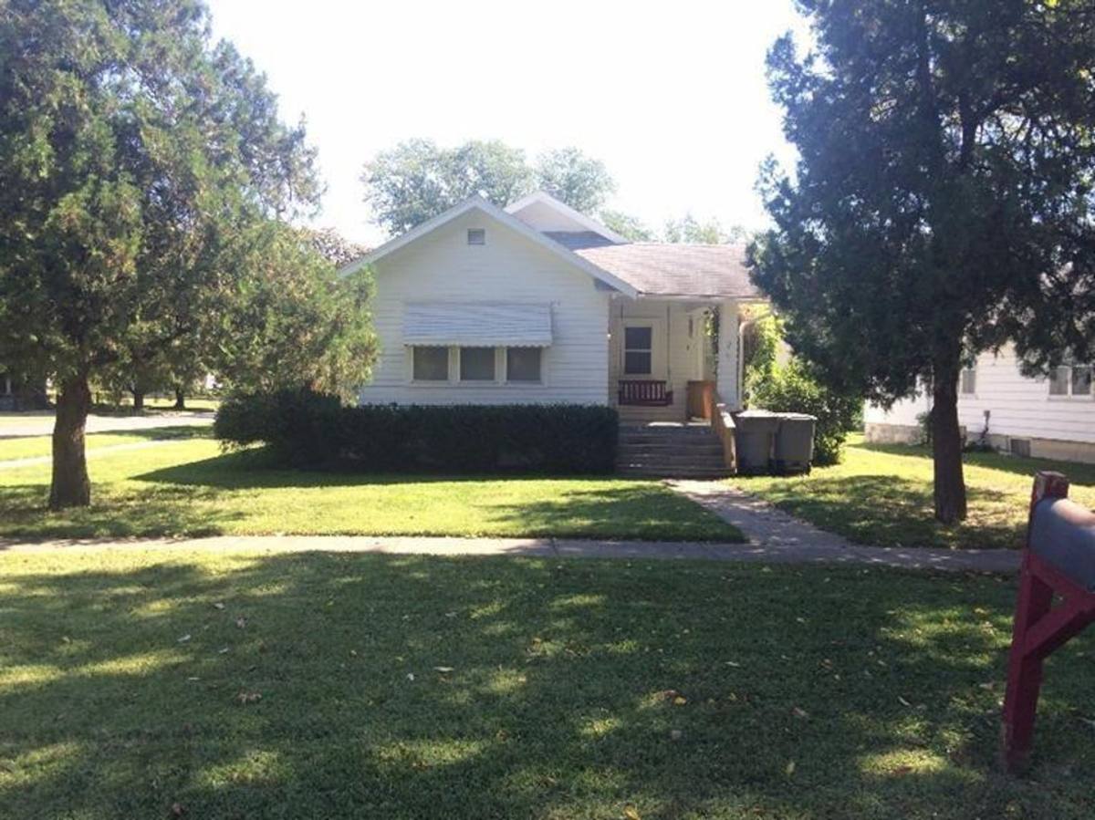 House for rent at 2 S Exchange St, Emporia, KS 66801
