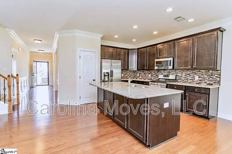 House for rent at 4 Cedar Hill Court, Simpsonville, SC 29681