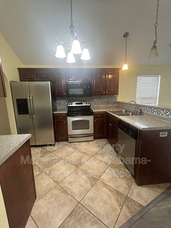House for rent at 201 Wexford Way, Tuscaloosa, AL 35405
