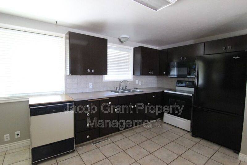 House for rent at 786 Sykes Dr, Idaho Falls, ID 83401