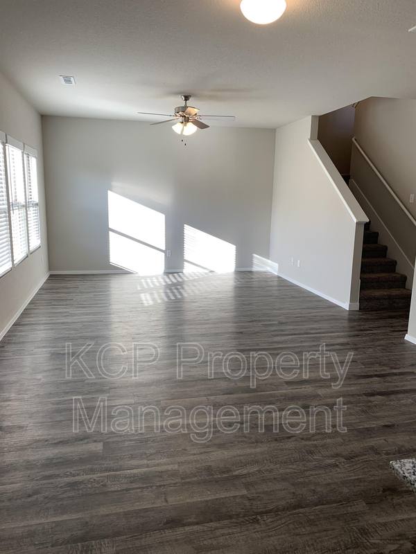House for rent at 1127 S Kingfisher Lane, Fayetteville, AR 72701