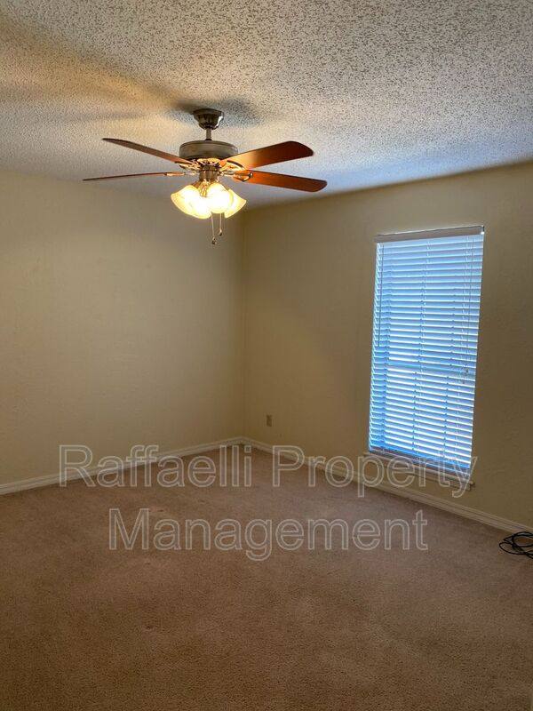 Apartment for rent at 3616 Skyline Blvd, Texarkana, TX 75503